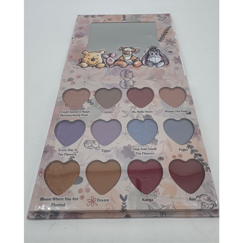 DISNEY WINNIE THE POOH Eyeshadow Palette with Mirror
